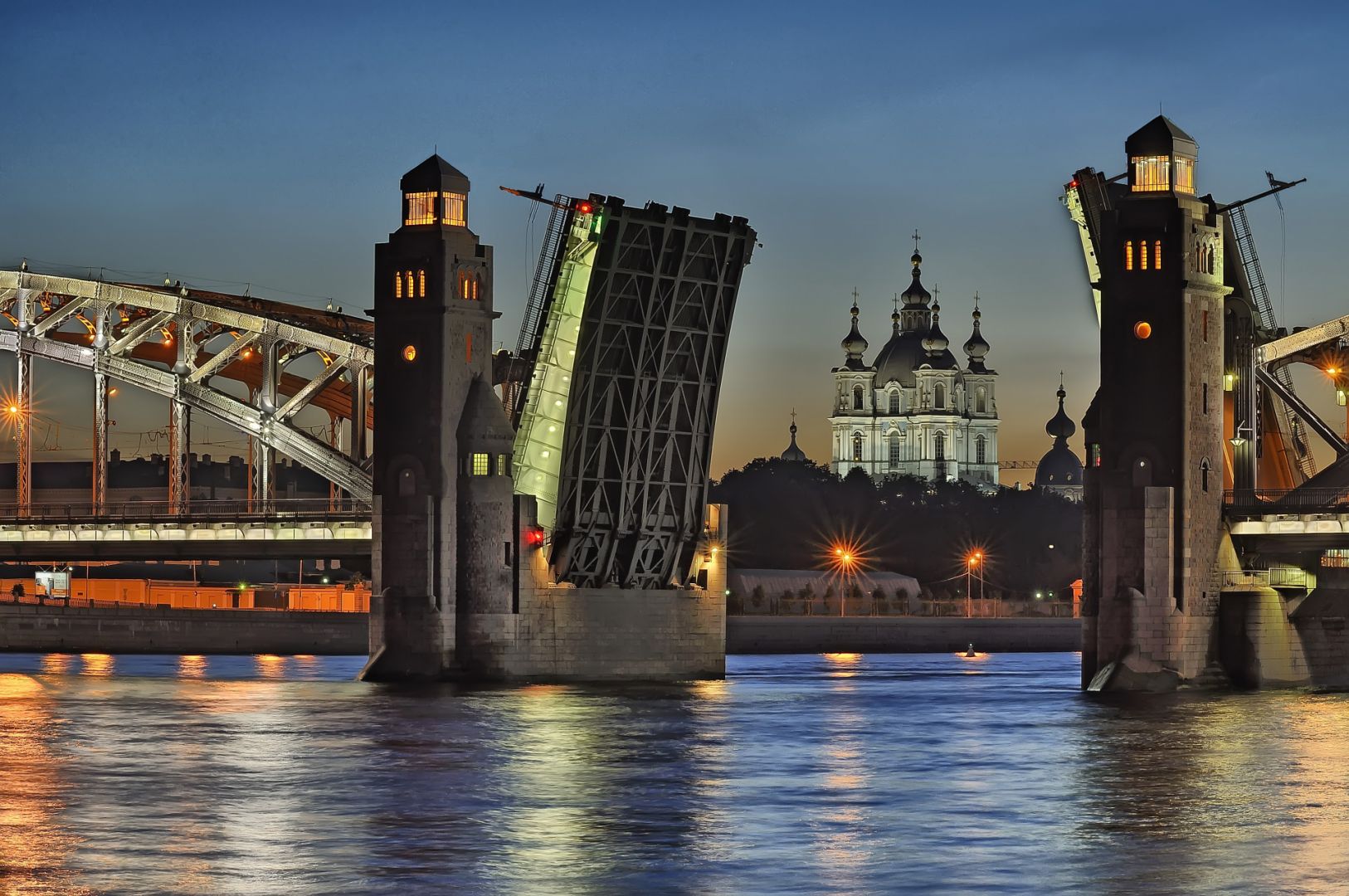 Мост Императора Петра Великого