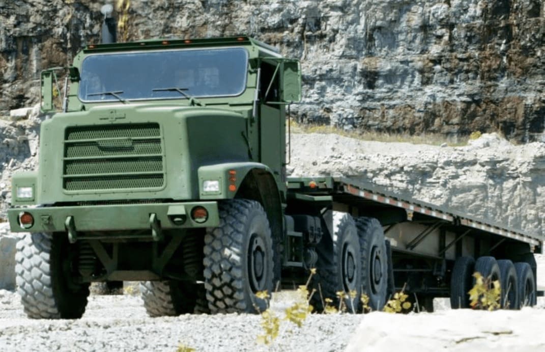 Эвакуатор OSHKOSH MK31, тягач, трал