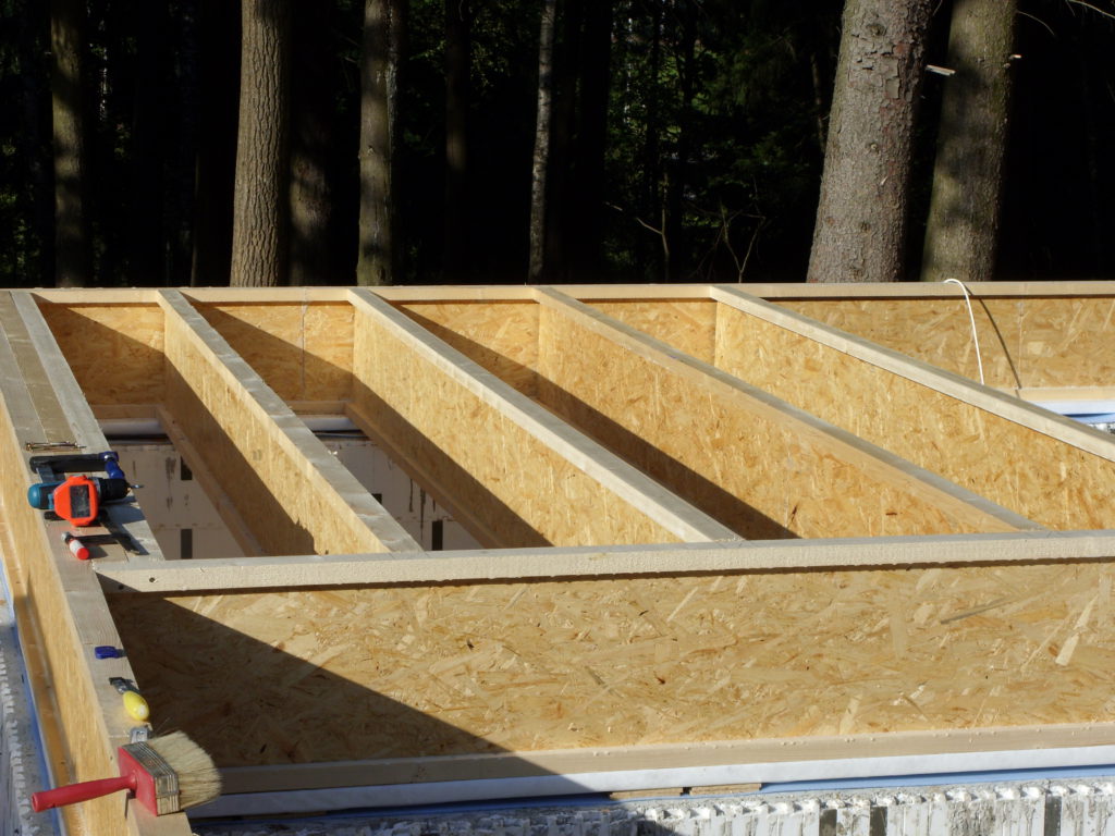 тут находится title тут alt