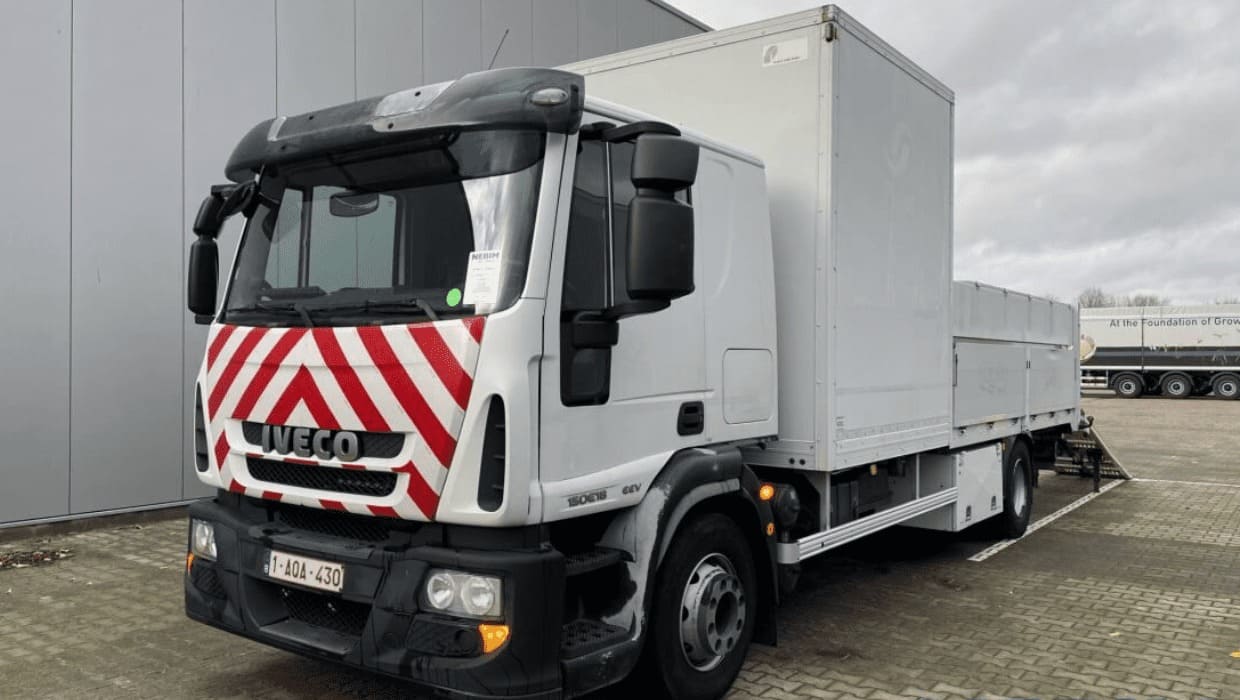 Эвакуатор IVECO EuroCargo ML150E18