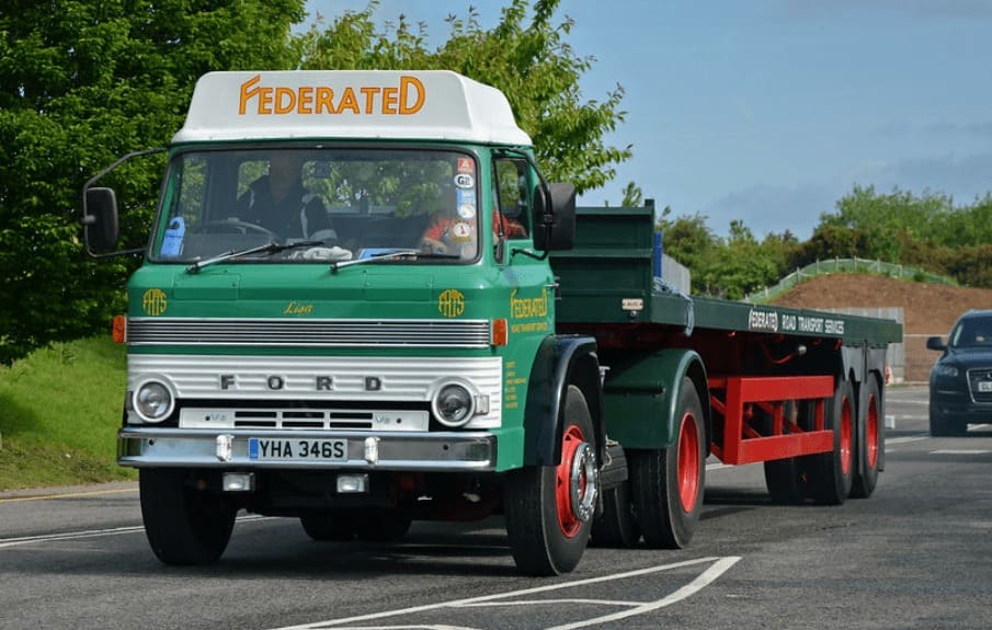 Эвакуатор Ford D-Series, тягач, трал