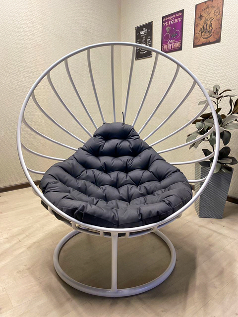 Напольное кресло Футура от Pletenev с черной подушкой