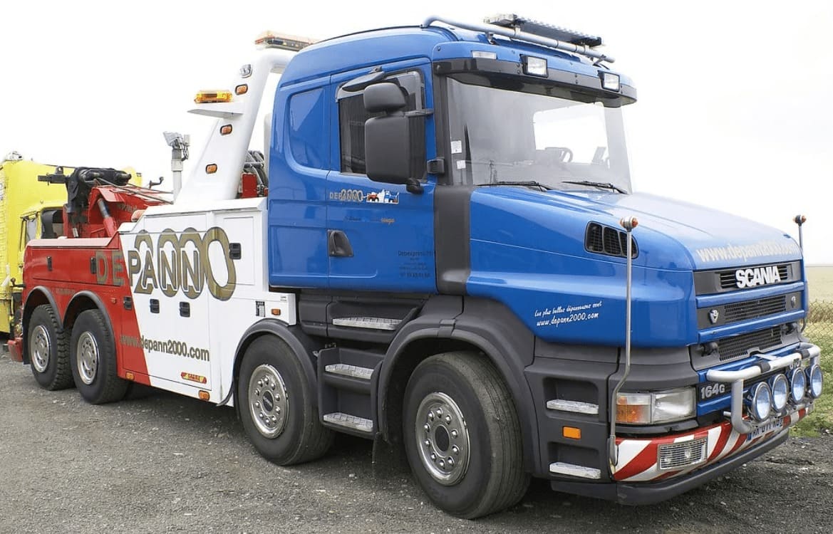 Эвакуатор SCANIA Т164G