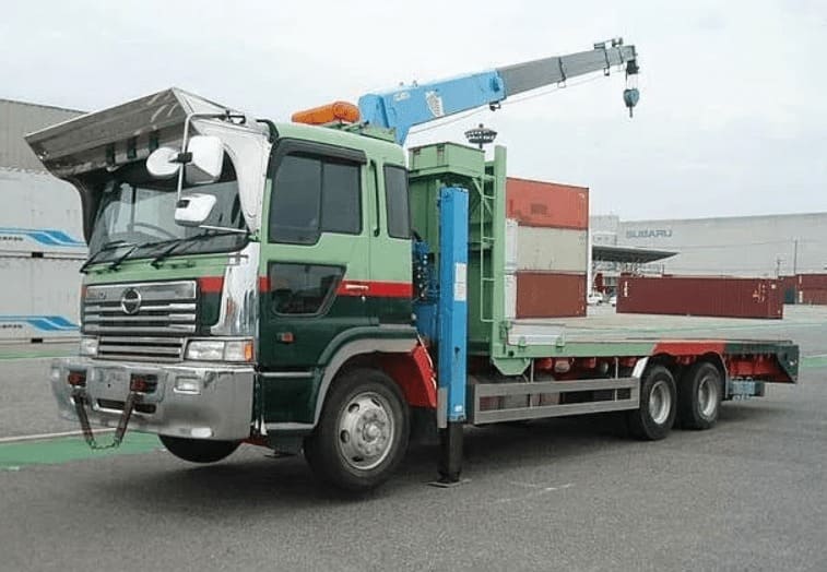 Эвакуатор HINO 2000