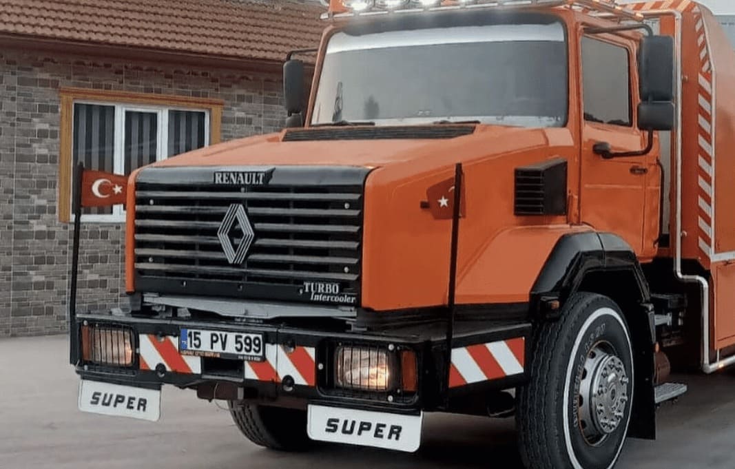 Эвакуатор RENAULT CHB380