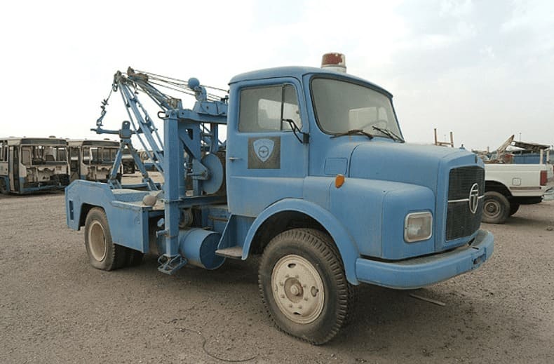 Эвакуатор TATA 1210