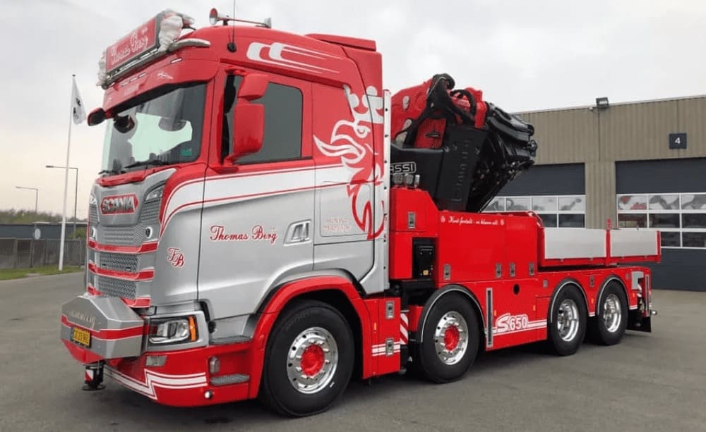 Эвакуатор SCANIA S650