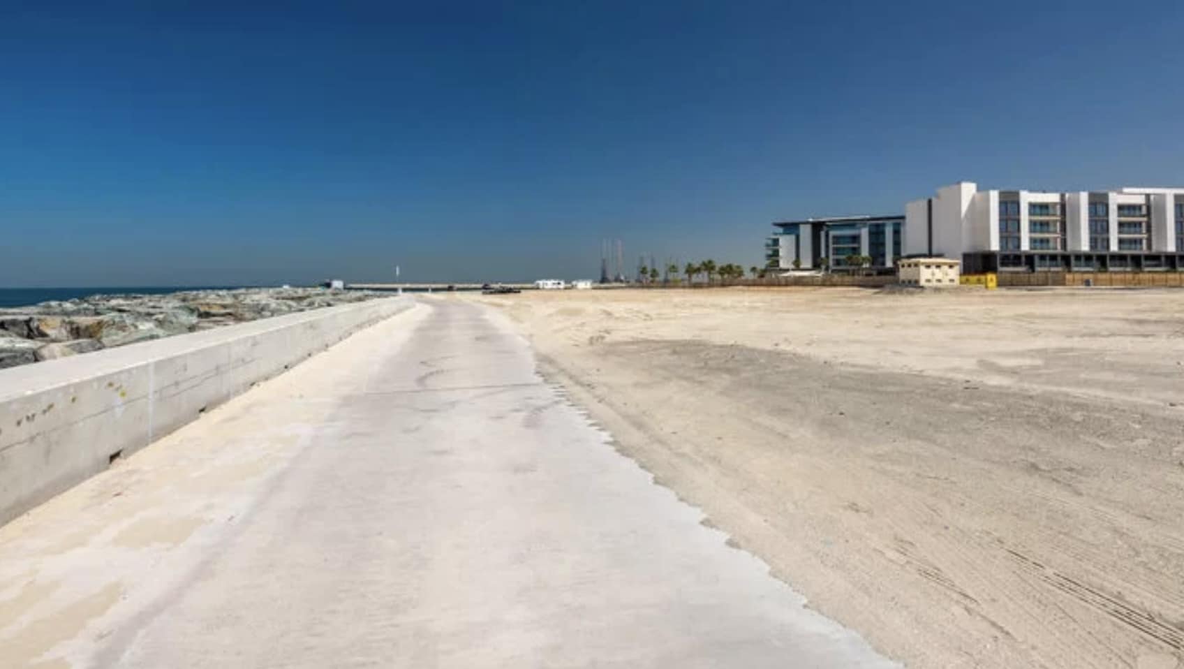 Jumeirah Bay Plots