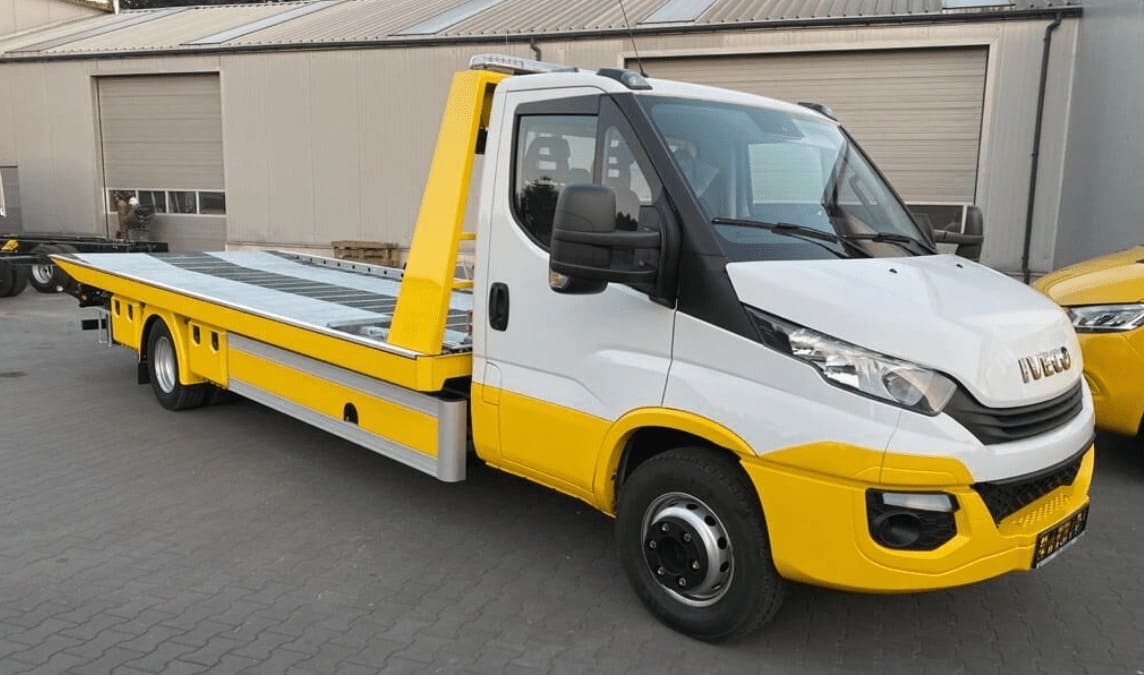 Эвакуатор IVECO Daily 70C18P