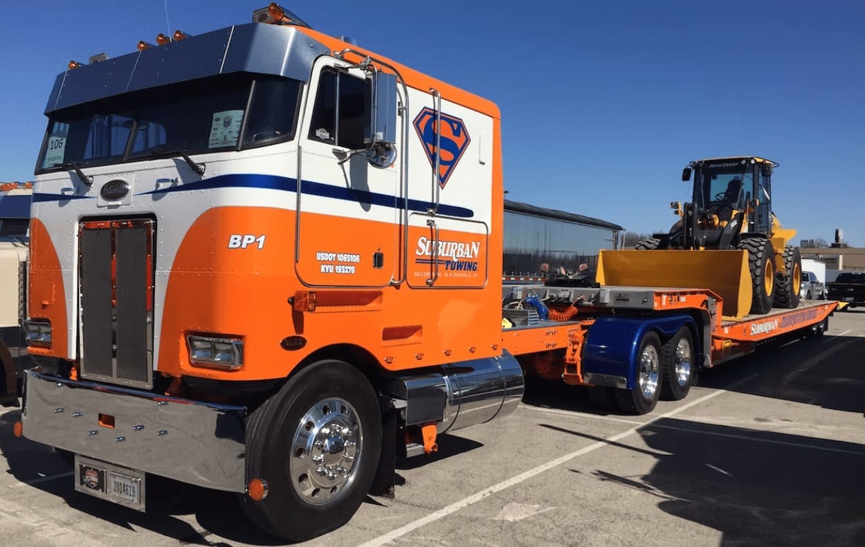 Эвакуатор Peterbilt 362, тягач, трал