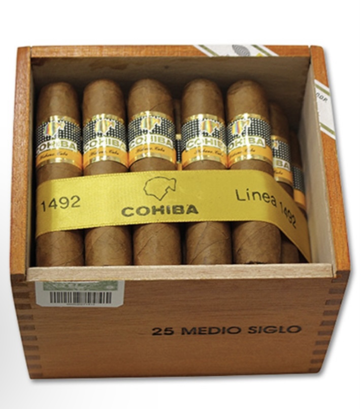 Купить сигару Cohiba Medio Siglo в магазинах Sherlton