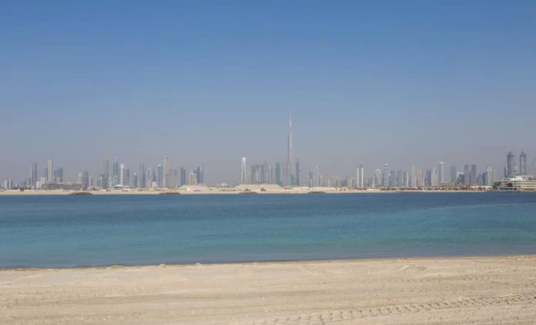 Jumeirah Bay Plots