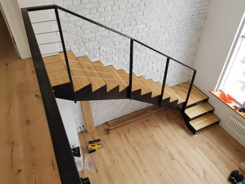 Металлические лестницы на заказ от 35 ₽ под ключ в Новосибирске - Лестница Этаж