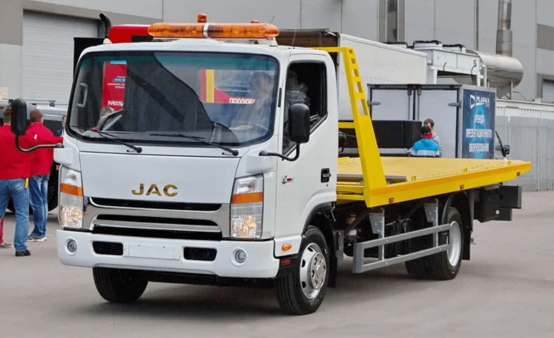 Эвакуатор JAC N56