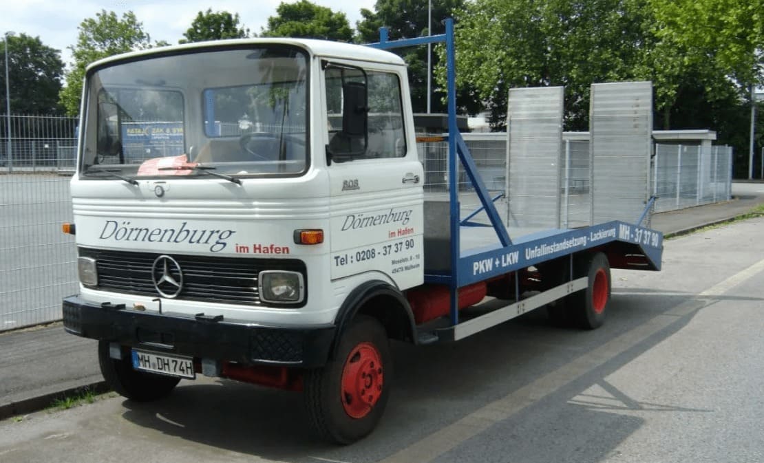 Эвакуатор Mercedes Benz LP808