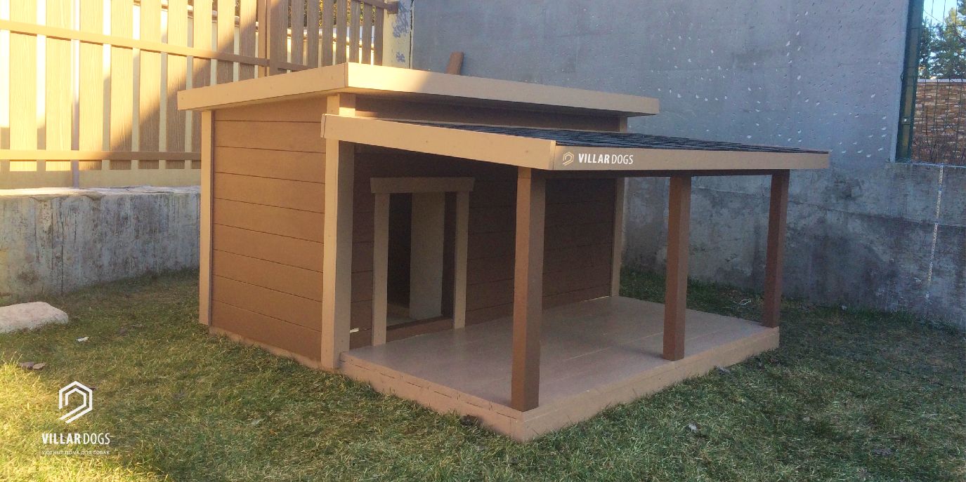 Дом для собаки с тамбуром и верандой под крышей | Фотографии | VillarDogs