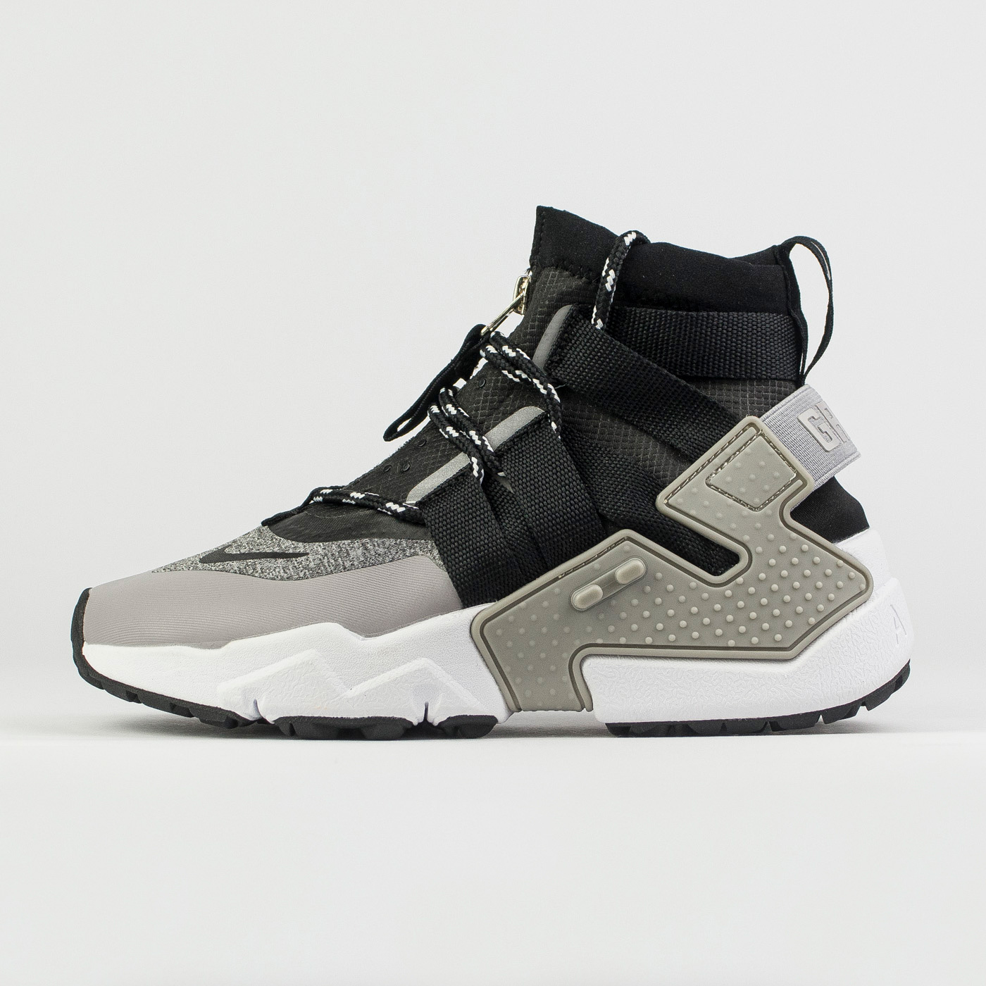 Air Huarache Gripp Black/Grey new чаще выбирают клиенты