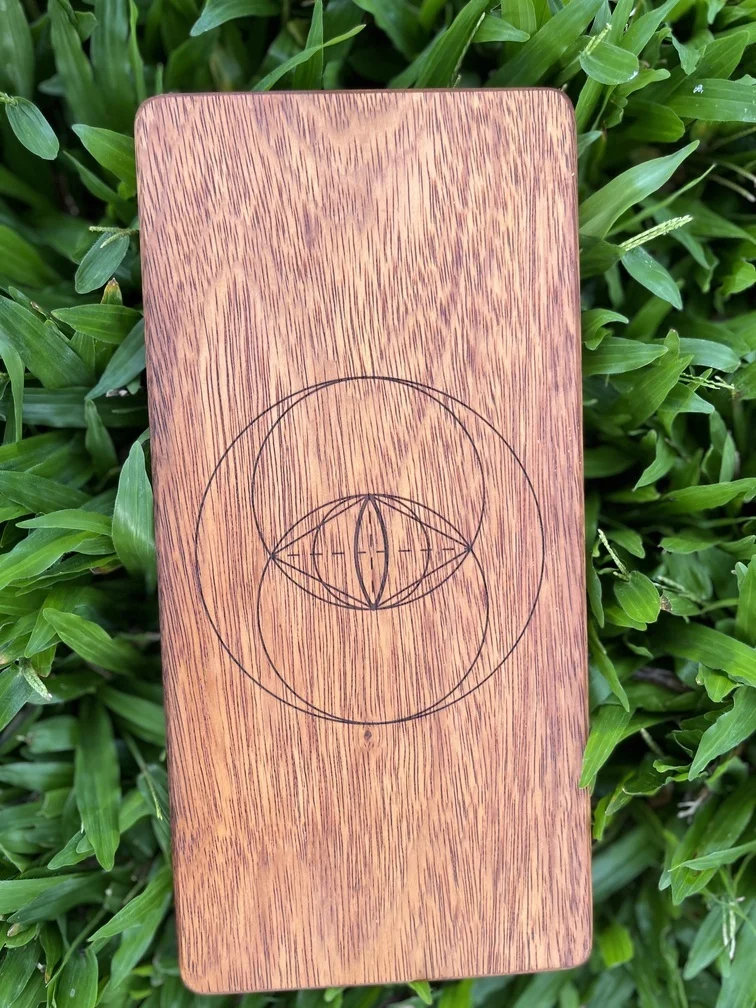 Picter Sadhu Board wood design Vesica Piscis – Sacred geometry