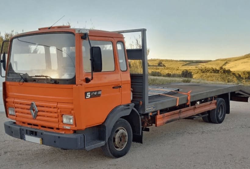 Эвакуатор RENAULT Midliner S120