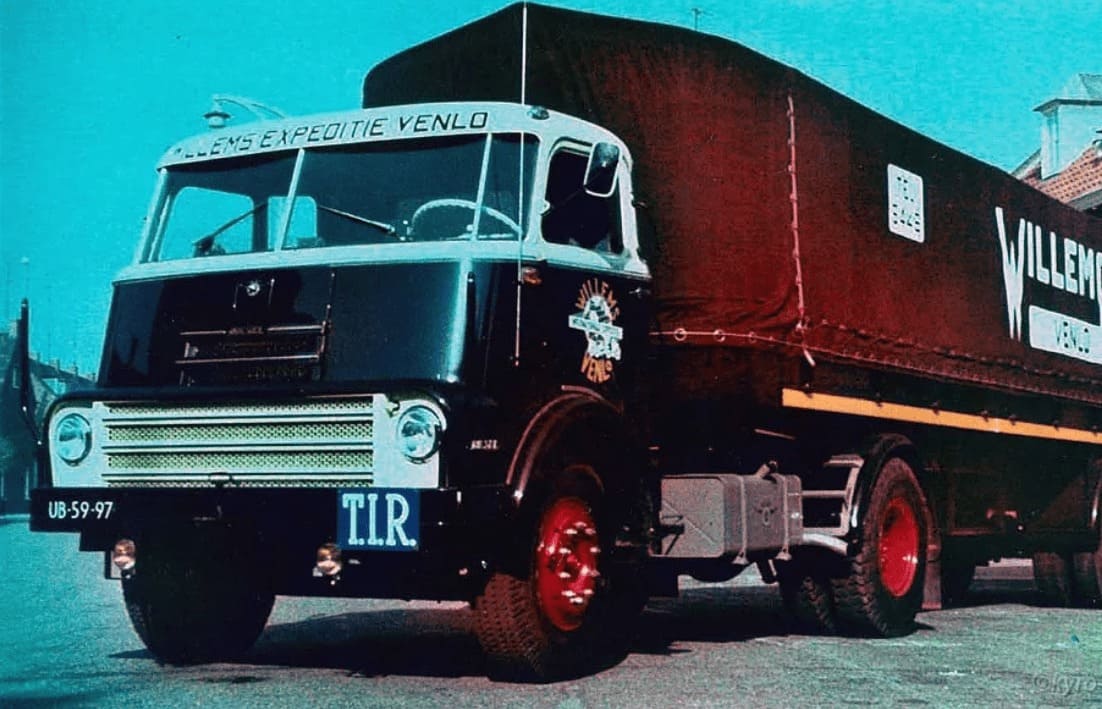 Эвакуатор DAF 2000, тягач