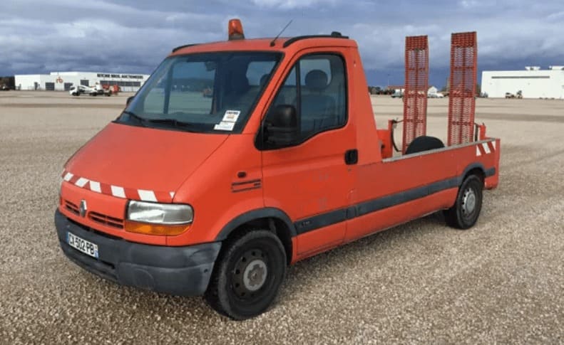 Эвакуатор RENAULT MASTER 2.2DCI