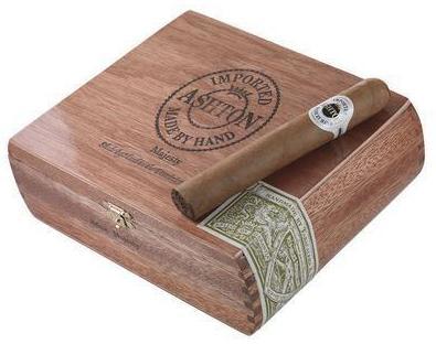 Сигара Ashton Classic Majesty Gigante Toro