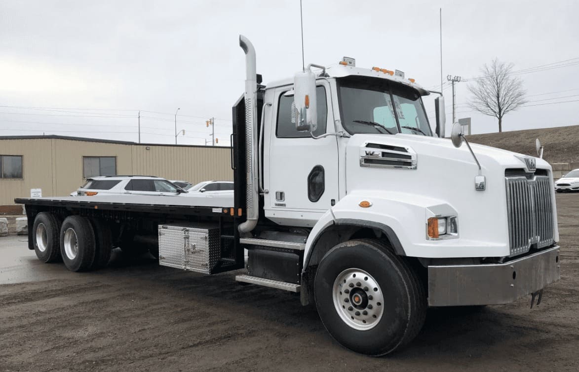 Эвакуатор WESTERN STAR 47X SB