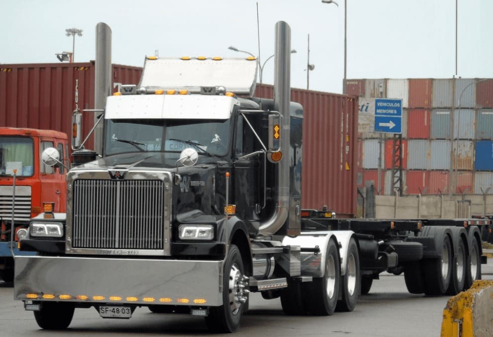 Эвакуатор WESTERN STAR 4964 F, тягач