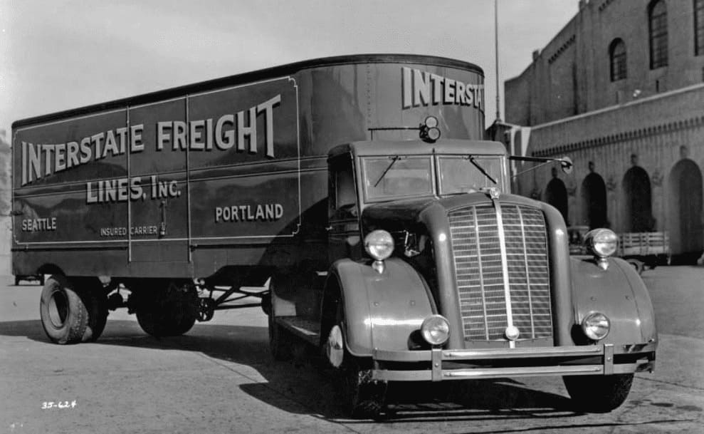 Эвакуатор Kenworth Interstate Freight Lines