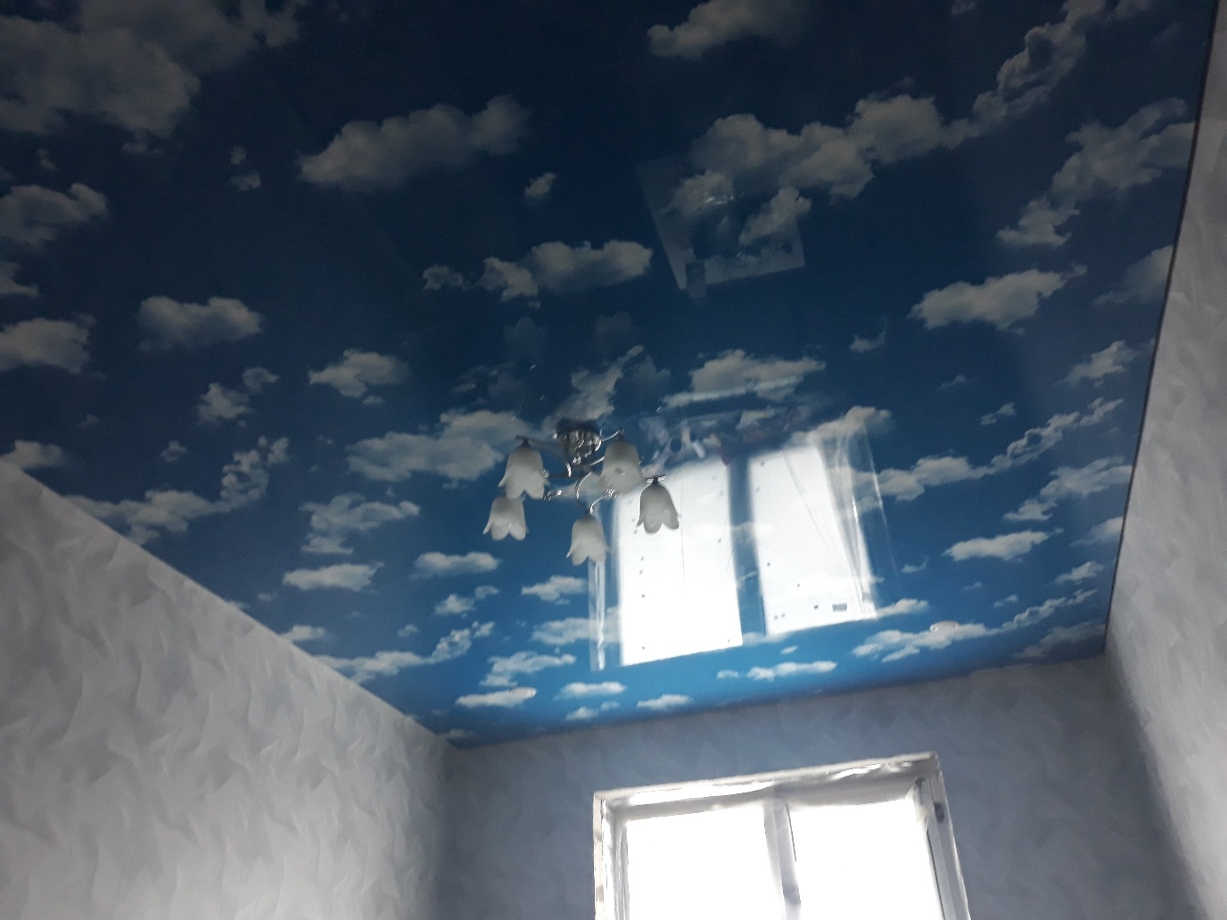 Фотопечать облака в спальне фото Кострома