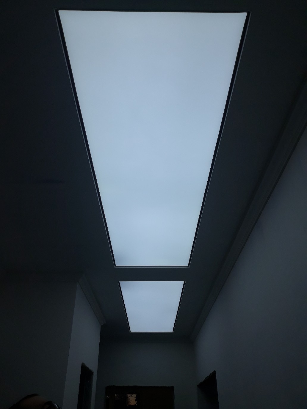 Натяжной потолок с полной засветкой фото Кострома