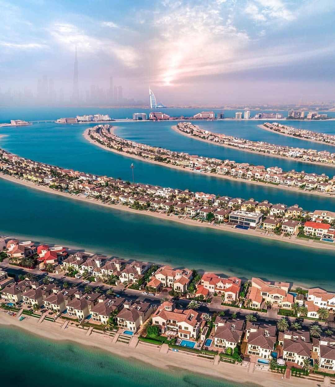 Properties for Sale on Palm Jumeirah, Dubai, UAE