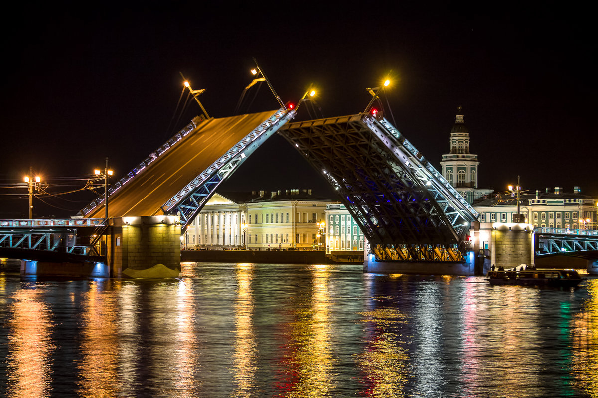 мост Дворцовый