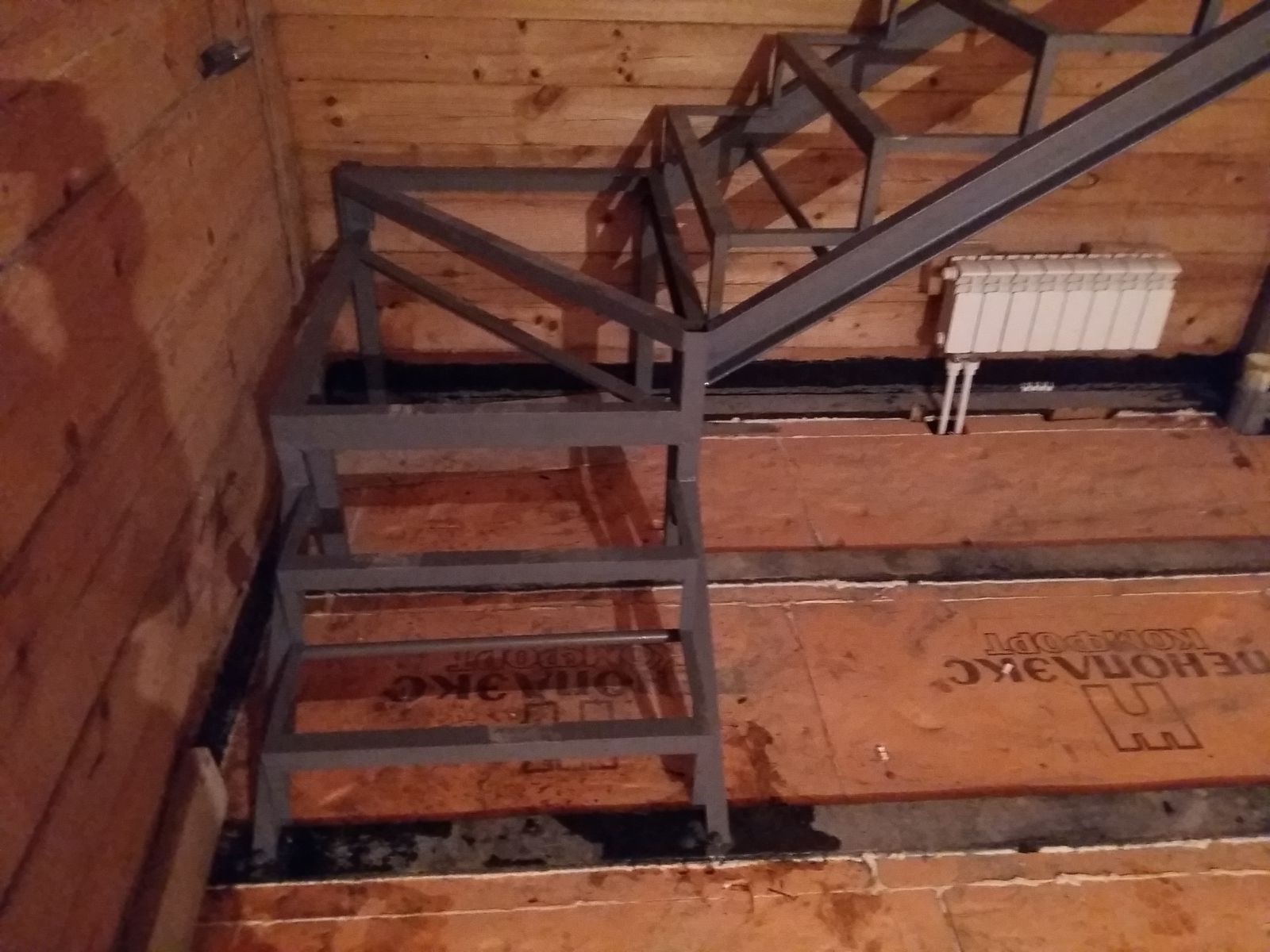 каркас лестницы в деревянном доме