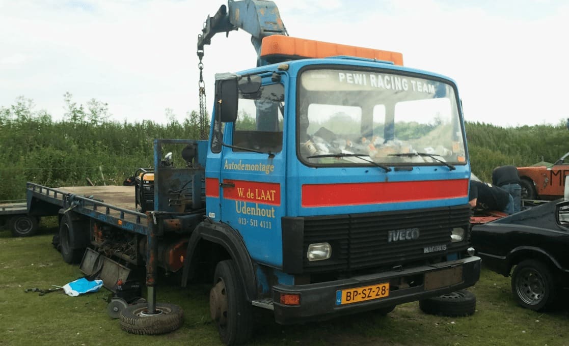 Эвакуатор IVECO Magirus-Deutz