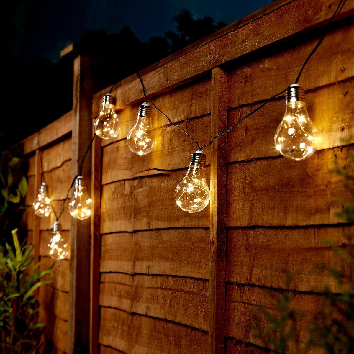 Декоративные светильники в виде лампочек