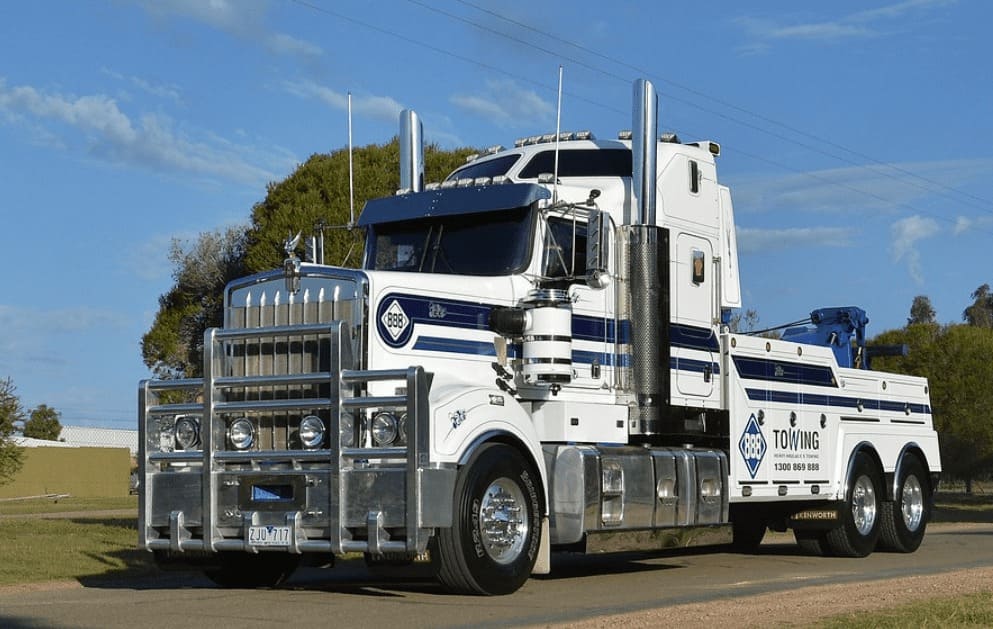 Эвакуатор Kenworth T904