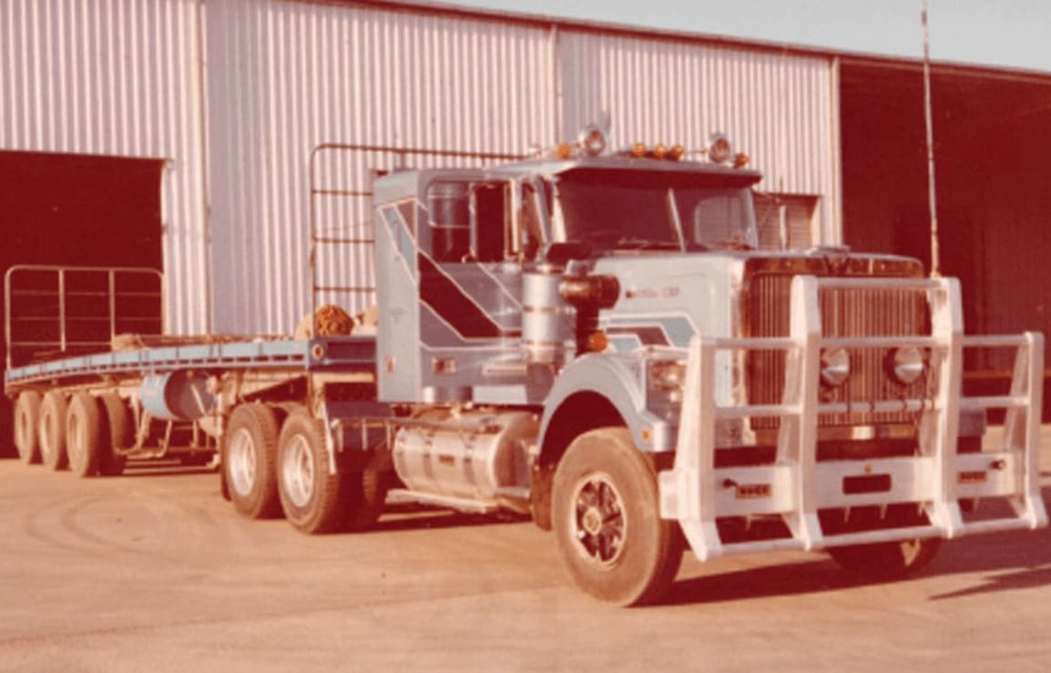 Эвакуатор WESTERN STAR 4800, трал