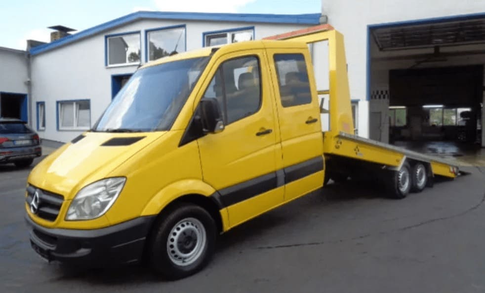Эвакуатор Mercedes Benz Sprinter
