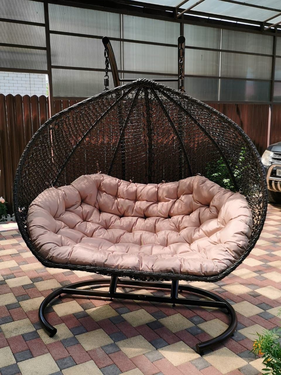 Подвесное кресло QUEEN цвет коричневый с розовой подушкой