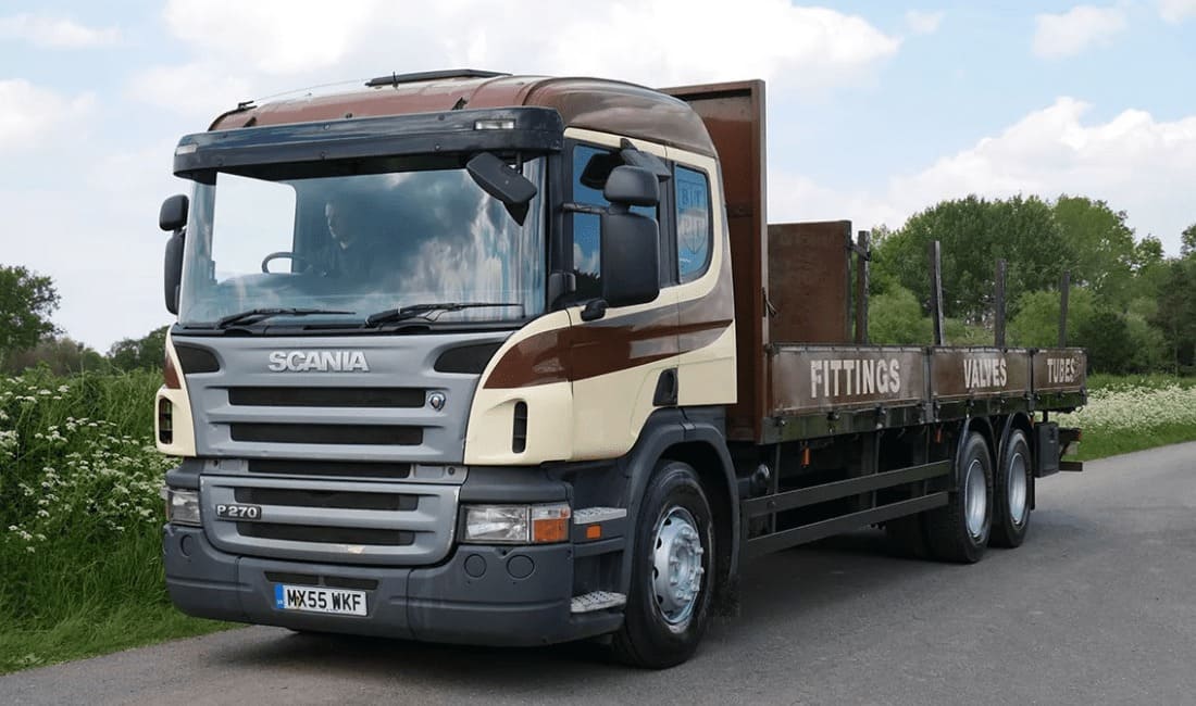 Эвакуатор SCANIA P270 6x2