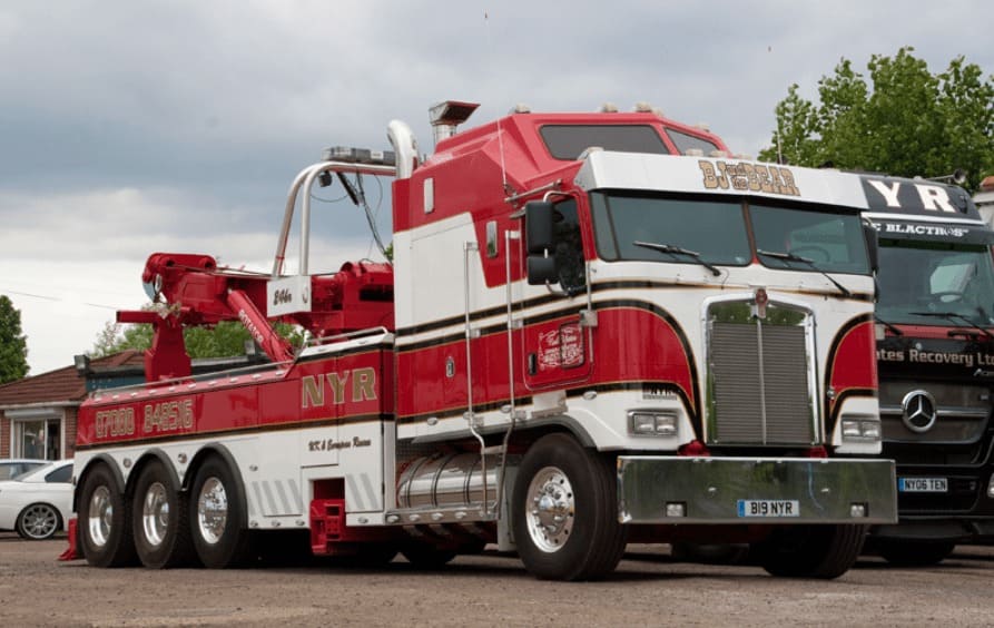 Эвакуатор Kenworth K100