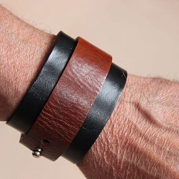 Кожаные браслеты своими руками: как сделать необыкновенный аксессуар