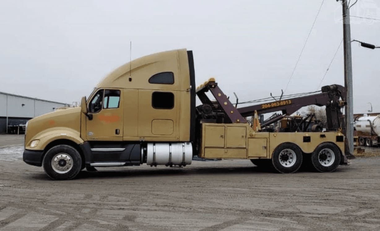 Эвакуатор Kenworth T700