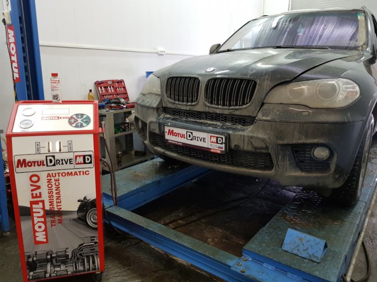 Замена масла в АКПП BMW Х5 Киев, цены на замену масла в коробке автомат БМВ ИКС 5