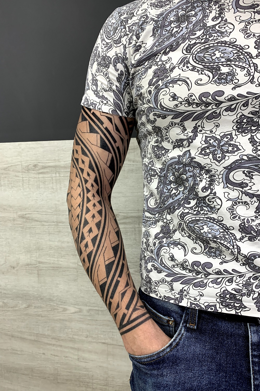 полинезия татуировка на руке Новосибирск