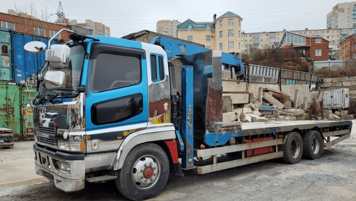 Эвакуатор Mitsubishi FUSO FV, 2000 г.