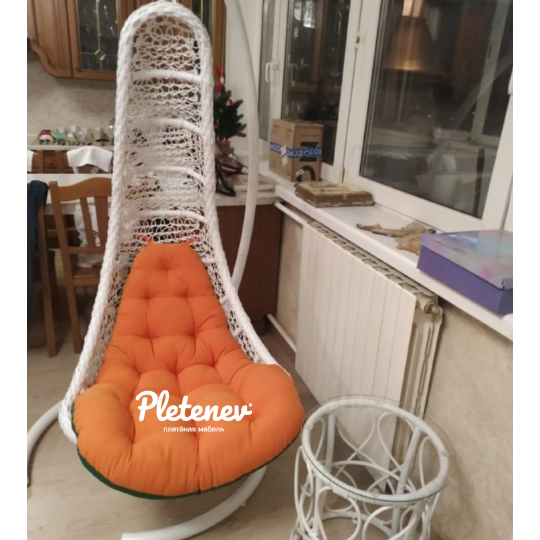 Подвесное кресло Лепесток ПРЕМИУМ цвет белый с оранжевыми подушками 