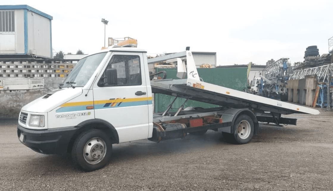 Эвакуатор IVECO Daily 4912