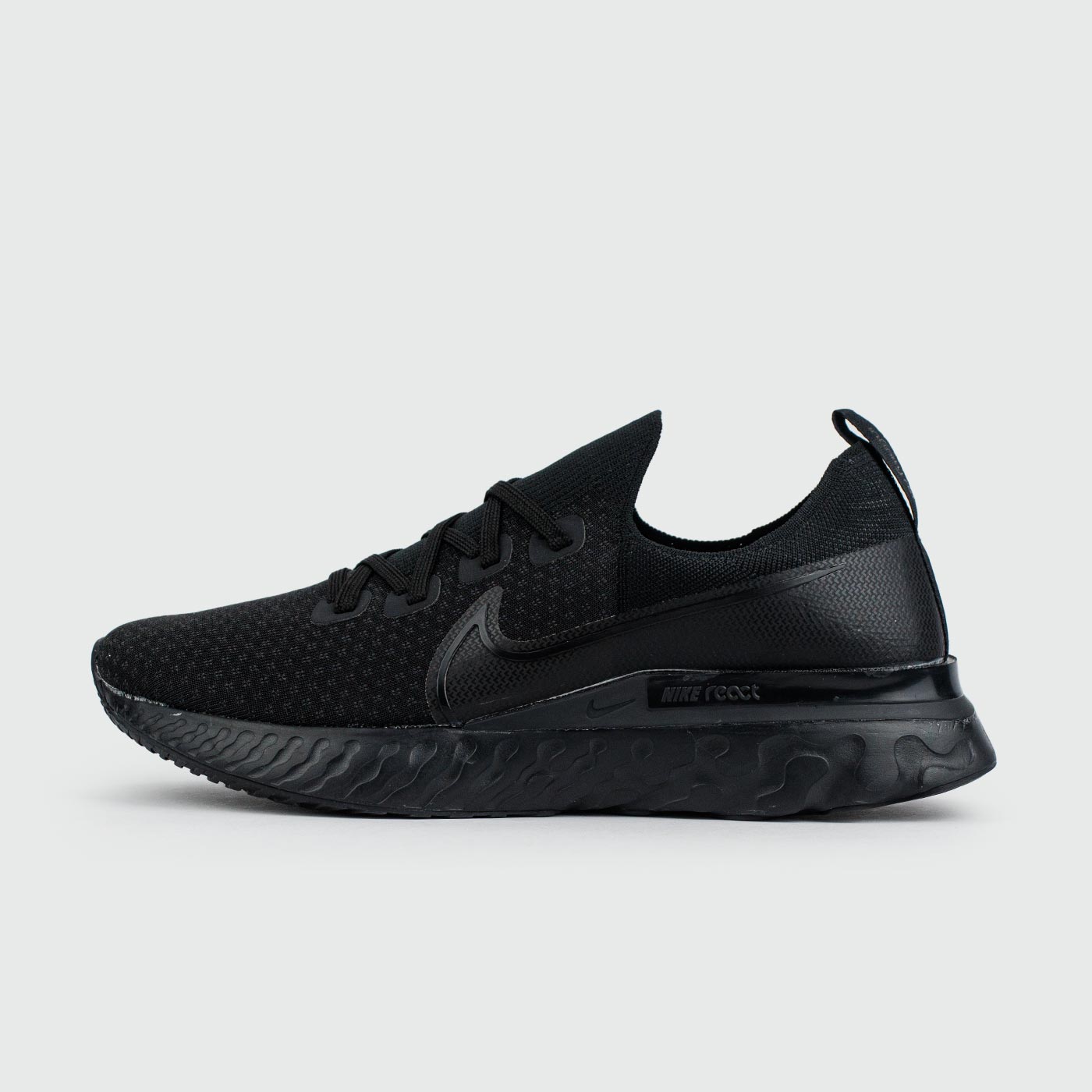 React Infinity Run Flyknit Trp.Black чаще выбирают клиенты